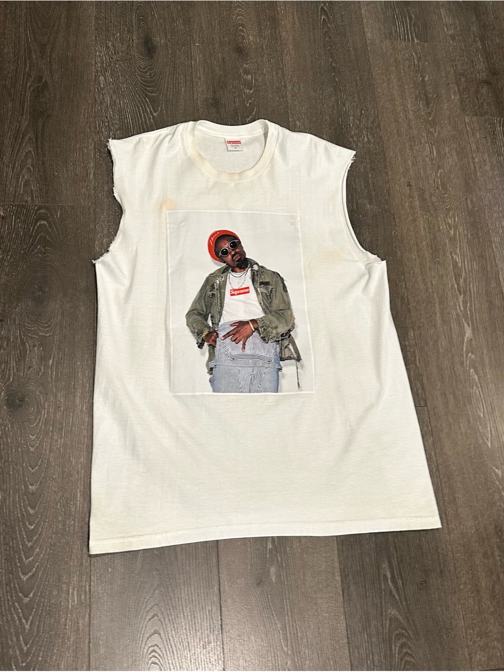 Supreme Cream Graphic Sleeveless Tank with Red Logo Accent Mens size Medium